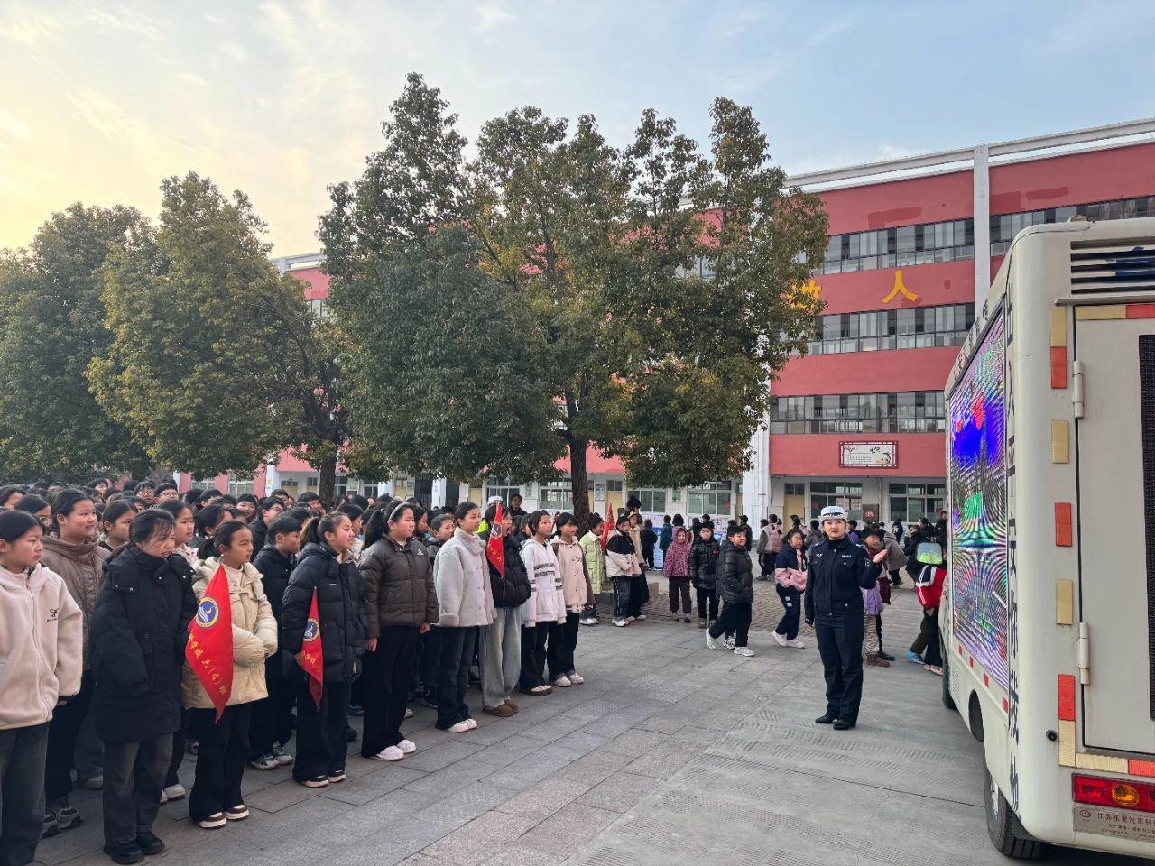 图片4.jpg