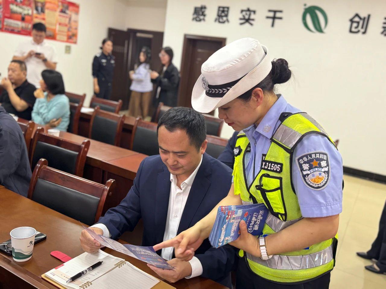 图片3.jpg