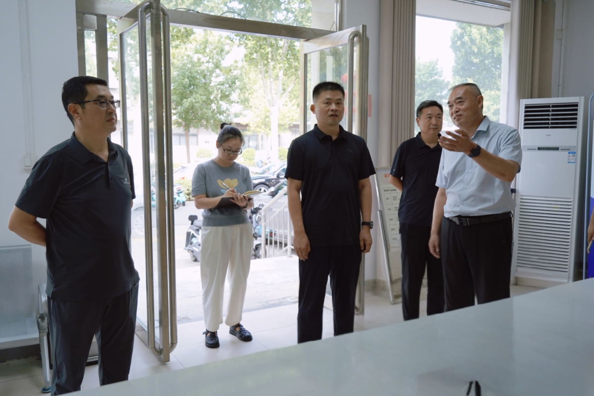 鹤壁市法学会到浚县调研法学会工作
